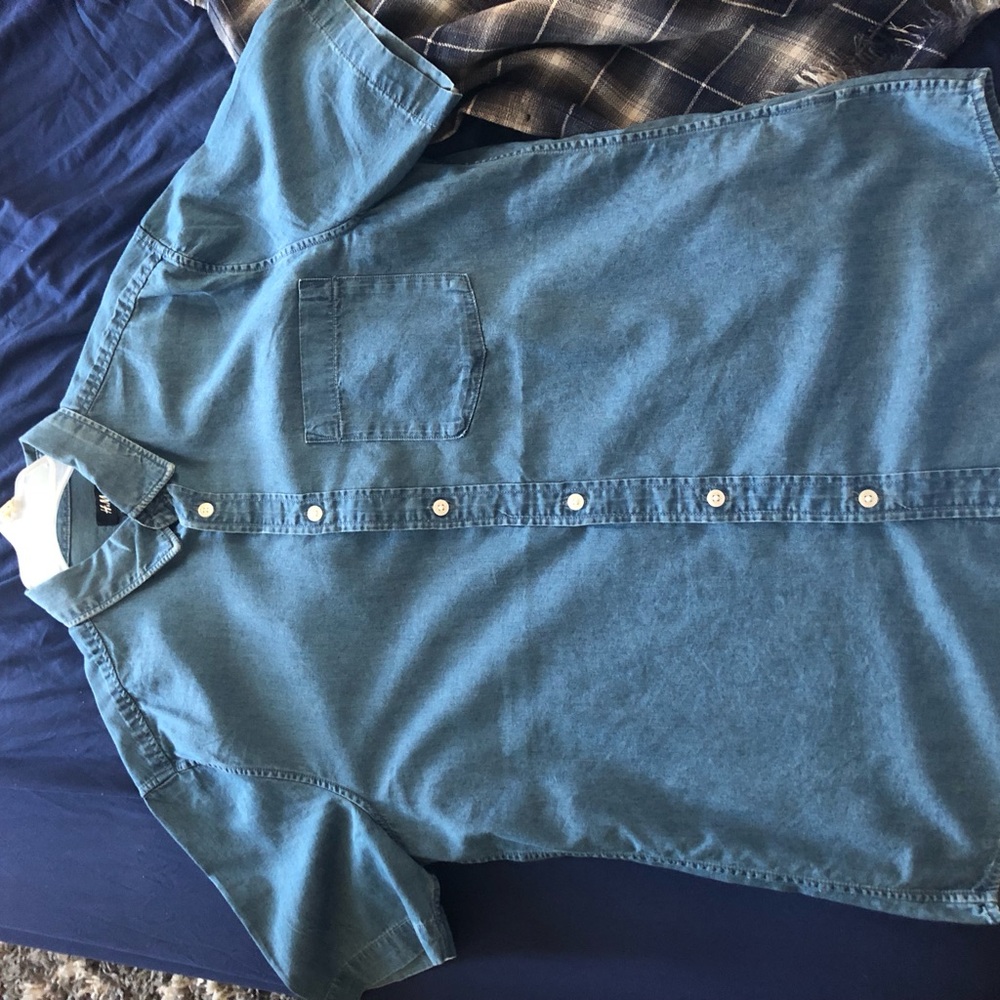 H&M shirt/ flannel , size medium and never worn